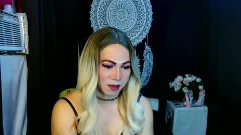 Alex Summer online show from 2, 2, 2025