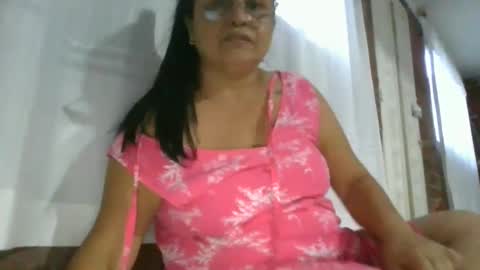 Snapshot of hottasttywoman chatting on 1, 3, 2025 victorya karolyna online show from 1, 3, 2025