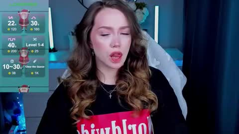 hello Im Eva online show from 22, 12, 2025