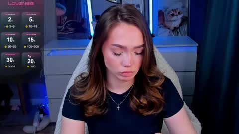 hello Im Eva online show from 21, 4, 2026