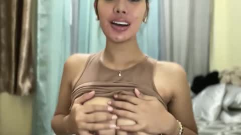 Snapshot of hottest_katarinaxxx chatting on 20, 5, 2026 katarina online show from 20, 5, 2026