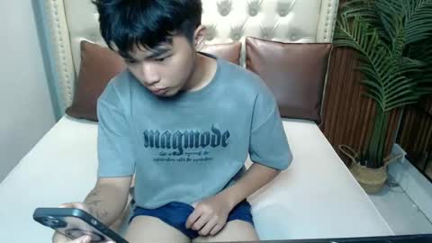 Snapshot of hottestloues chatting on 21, 6, 2026 hottestloues online show from 21, 6, 2026