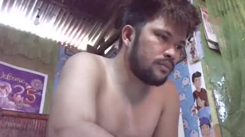 HottestPinoy32 online show from 3, 2, 2025