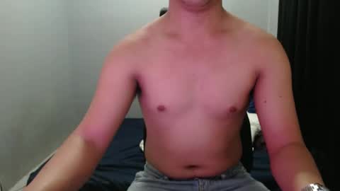 Snapshot of hottie_kyle69 chatting on 1, 6, 2026 hottie_kyle69 online show from 1, 6, 2026