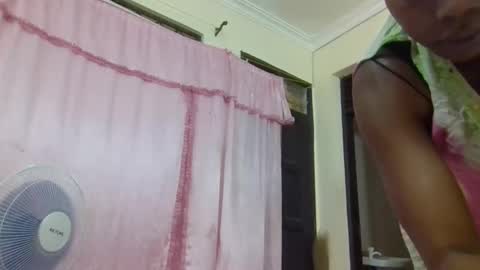 hottie_mammy online show from 1, 12, 2025