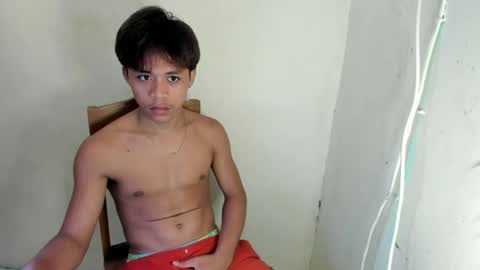 Snapshot of hottie_migs chatting on 15, 4, 2026 hottie_migs online show from 15, 4, 2026