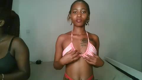 hottie_mistie online show from 11, 4, 2026