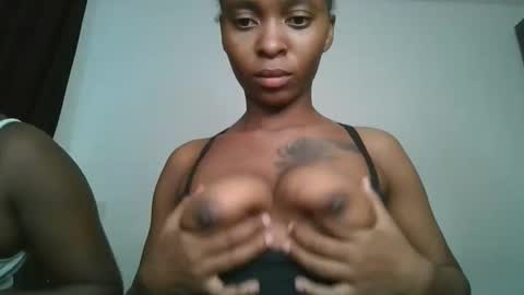 Snapshot of hottie_mistie chatting on 21, 4, 2026 hottie_mistie online show from 21, 4, 2026