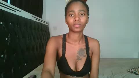 Snapshot of hottie_mistie chatting on 16, 5, 2026 hottie_mistie online show from 16, 5, 2026
