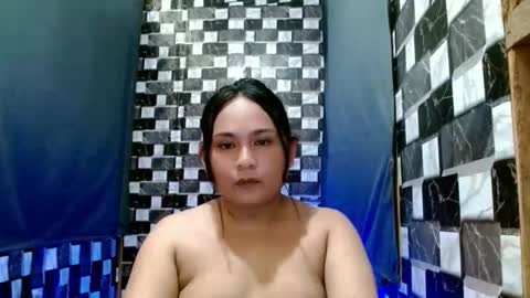 hottie_uzeah21 online show from 4, 6, 2026