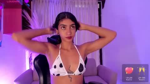 Veronica independent model online show from 7, 7, 2026