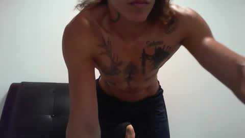 AURAxxxMATT .  online show from 7, 2, 2026