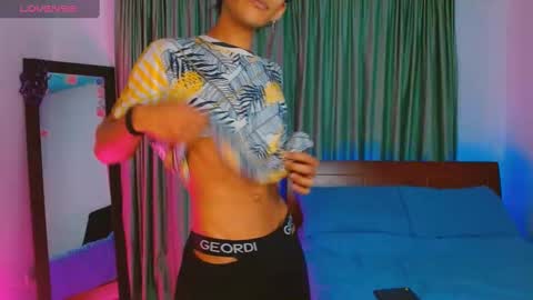 stiven online show from 4, 3, 2025