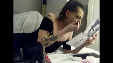 Snapshot of hottiefrmhell97 chatting on 2, 3, 2026 Lucky online show from 2, 3, 2026