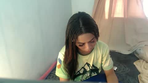 N I C A online show from 21, 2, 2025