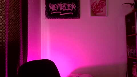 Snapshot of hottietat4u chatting on 14, 2, 2025 Tat  online show from 14, 2, 2025