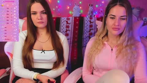 Snapshot of hotty_girls_here chatting on 11, 12, 2024 Ivanna and Jessica online show from 11, 12, 2024