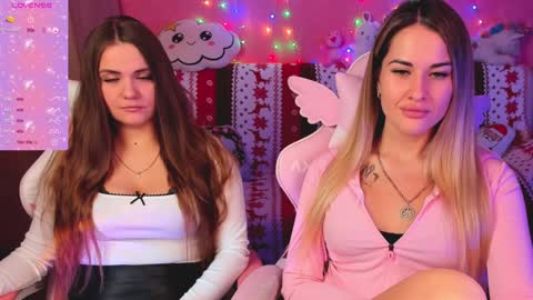 Snapshot of hotty_girls_here chatting on 28, 12, 2024 Ivanna and Jessica online show from 28, 12, 2024