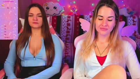 Snapshot of hotty_girls_here chatting on 11, 1, 2025 Ivanna and Jessica online show from 11, 1, 2025