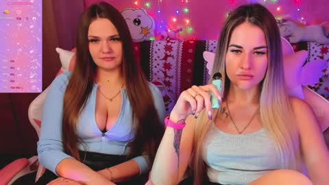 Snapshot of hotty_girls_here chatting on 20, 1, 2025 Ivanna and Jessica online show from 20, 1, 2025