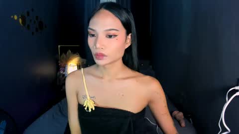 Hi i am Jane half vietnamese and half pinay and would like to meet good person here XOXO online show from 30, 5, 2026