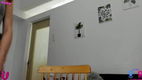 crishinahotty online show from 12, 10, 2025