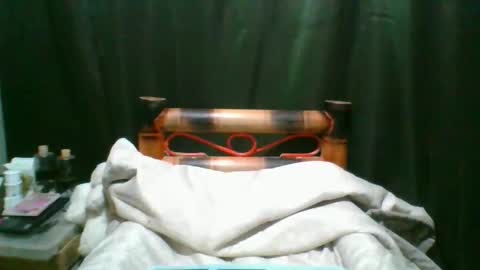 hotwild4uxx online show from 18, 12, 2025