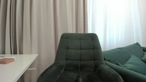 Cyndy online show from 12, 9, 2025