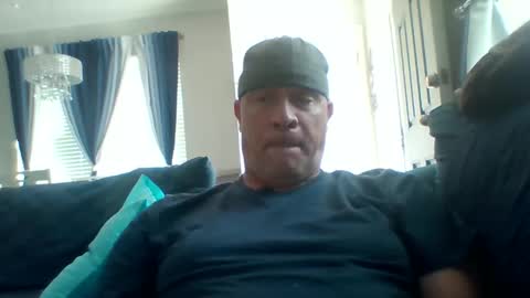 hotyummycock69 online show from 1, 4, 2026