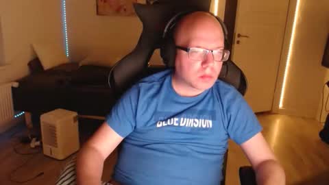 Snapshot of hoyboydkk chatting on 25, 9, 2025 Christian online show from 25, 9, 2025