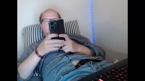 Snapshot of hoyboydkk chatting on 7, 5, 2026 Christian online show from 7, 5, 2026