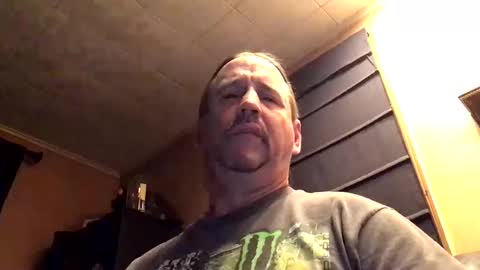 Snapshot of hpoker chatting on 4, 10, 2025 hpoker online show from 4, 10, 2025