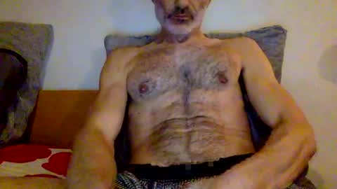 hry4youchat online show from 15, 12, 2024