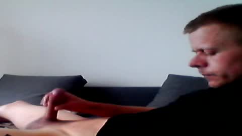 hubikush22 online show from 16, 4, 2026