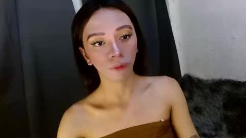 Snapshot of hugecock_caraxx chatting on 29, 12, 2024 Cara online show from 29, 12, 2024