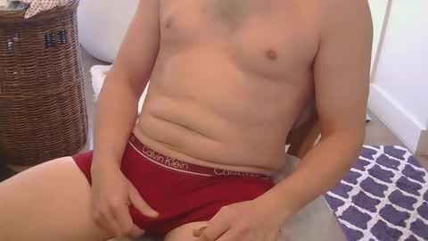 Snapshot of hugejass25 chatting on 22, 2, 2026 hugejass25 online show from 22, 2, 2026