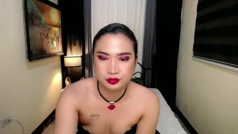 Snapshot of hugemusclecockts chatting on 6, 7, 2026 yesha fox online show from 6, 7, 2026