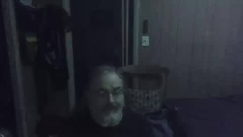 lonely huggy bear online show from 11, 11, 2025