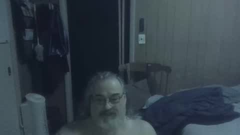 lonely huggy bear online show from 22, 2, 2026