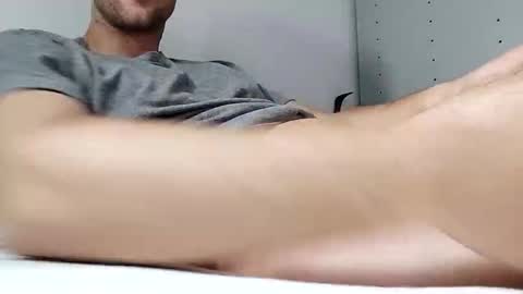 Snapshot of hukssss chatting on 21, 12, 2025 hukssss online show from 21, 12, 2025