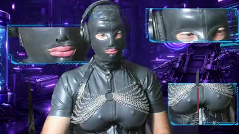 Snapshot of humandr0id chatting on 15, 7, 2026 Humandroid online show from 15, 7, 2026