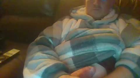 Snapshot of hung69foryou chatting on 27, 2, 2025 hung69foryou online show from 27, 2, 2025