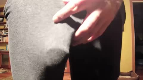 Big uncut cock dripping online show from 22, 12, 2024