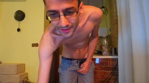 Snapshot of hungeddy chatting on 29, 9, 2025 Eddy online show from 29, 9, 2025