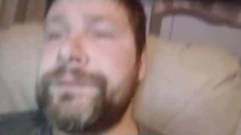 Snapshot of hungguy288889 chatting on 20, 12, 2024 hungguy288889 online show from 20, 12, 2024