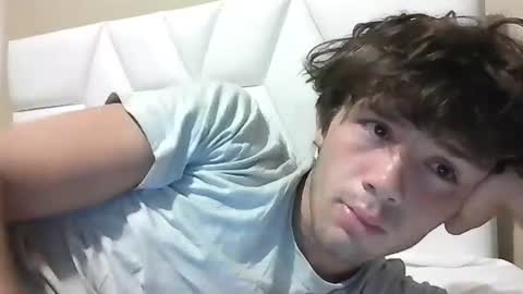 Snapshot of hunglikecrazyy chatting on 11, 4, 2026 Tyler online show from 11, 4, 2026