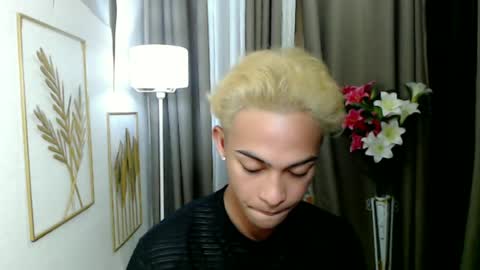 hunk_edward online show from 15, 6, 2026