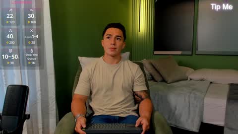 hunk_ryan online show from 17, 1, 2025