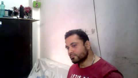 hunkster102 online show from 12, 4, 2026