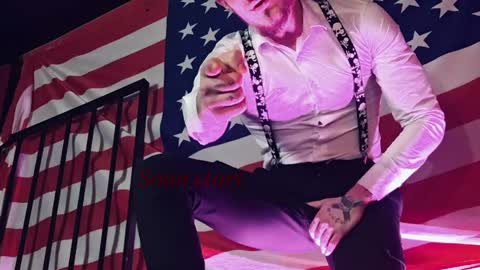 Snapshot of hunkytime chatting on 31, 5, 2026 I AM NOT A DIRECTOR I AM THE BOSS KINGDADDYSIRSTR8ALPHAMASTER online show from 31, 5, 2026